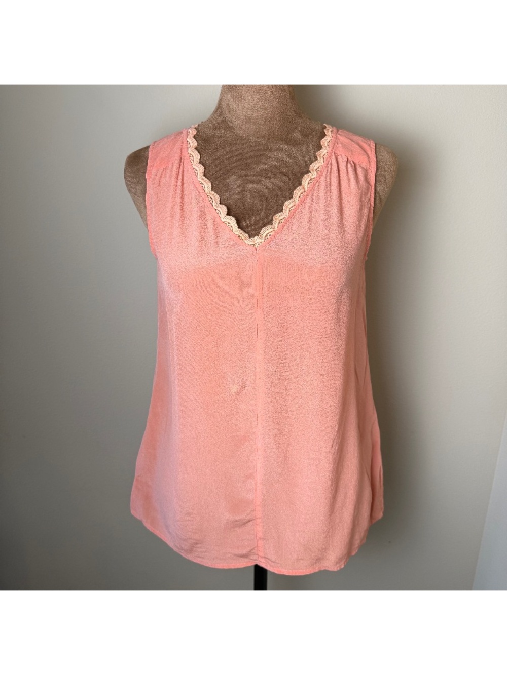 Sundance 100% Silk Tank Top Womens XS Extra Small Coral Orange Scalloped Shirt